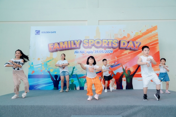 Ngày hội gia đình RMIT tổ chức tại KS Elegan Suites Westlake